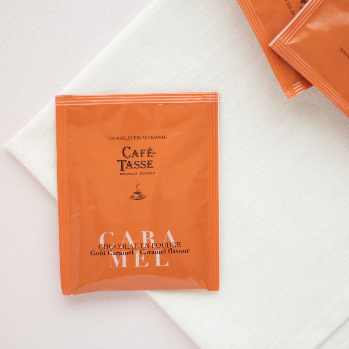 Cacaopoeder karamel 20g van Café-Tasse